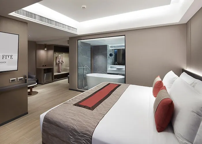 Hotel Grace At Five By Grace 4*